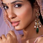 Riya Suman Instagram - Missed me?! Been a bit busy with life and all!! And yes, a very Happy 2023💋💋 Outfit: @seharrebysahitheereddy Jewelry: @sheetalzaveribyvithaldas Styled by: @archita.seem 📸: @chinthuu_klicks MUA: Laxman & Mamta . . #TopGearPromotions #Latepost