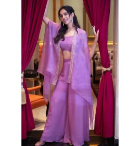Riya Suman Instagram - I Purple You! 
💜 

Outfit: @_prashantikumar_ 
📸 : @media9_creations @media9manoj 
Location: @mayfairsiliguri