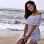 Riya Suman Instagram - 🤍 @pariaarclicks @shree_bhuvana_mua @hafil_pep @ibrahim__ibm