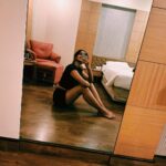 Riya Suman Instagram - Stopped in the middle of a stretching session to just adore myself 😂