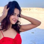 Riya Suman Instagram - Marvelling at this natural wonder of Pamukkale! It’s not ice btw, it’s calcium carbonate 🤗 Pamukkale - Cotton Castle, Turkey