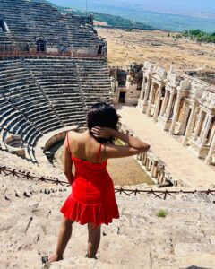 Riya Suman Instagram - Marvelling at this natural wonder of Pamukkale! It’s not ice btw, it’s calcium carbonate 🤗 Pamukkale - Cotton Castle, Turkey