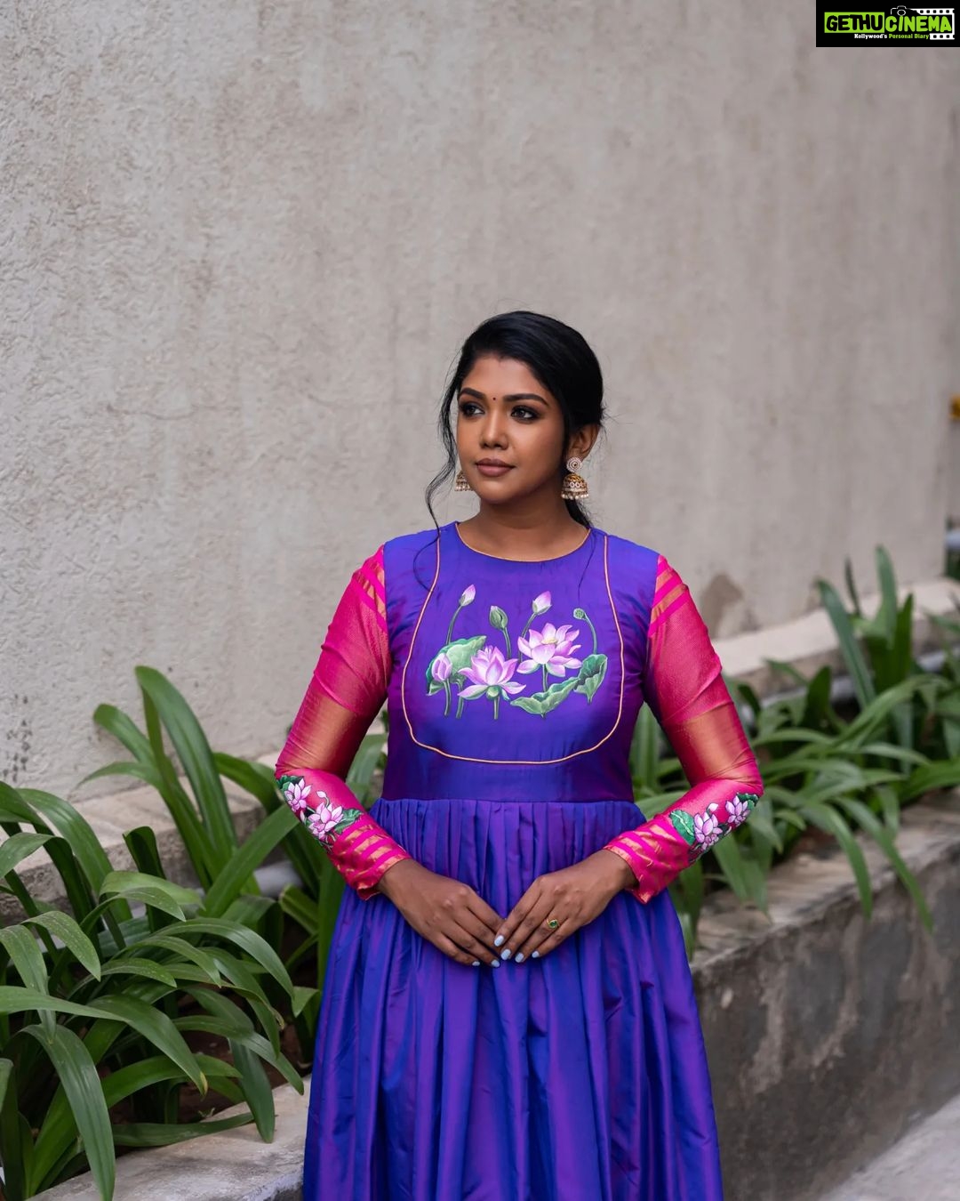 Riythvika Instagram - #festivalvibes✨ 👗 @justforeves 💄@salomirdiamond 📸@kavinjr2023