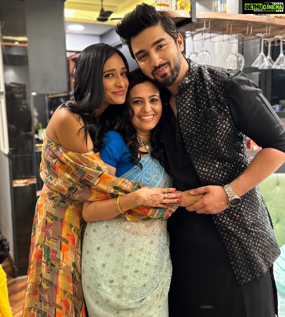 Rohit Suchanti Instagram - Happy Diwali in advance ❤️