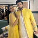 Rohit Suchanti Instagram - Diwali Event Ready 💛🧿 Outfit:- @anusoru ⚡️ always making us look great 😌 Hair :- @makeuphairbynavin ❤️