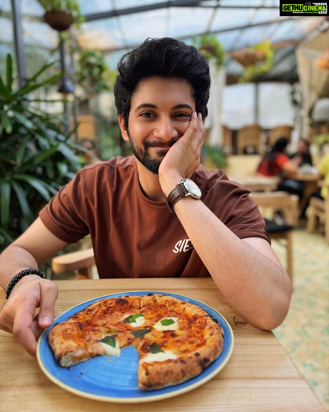 Rohit Suresh Saraf Instagram - Sunday 🍕