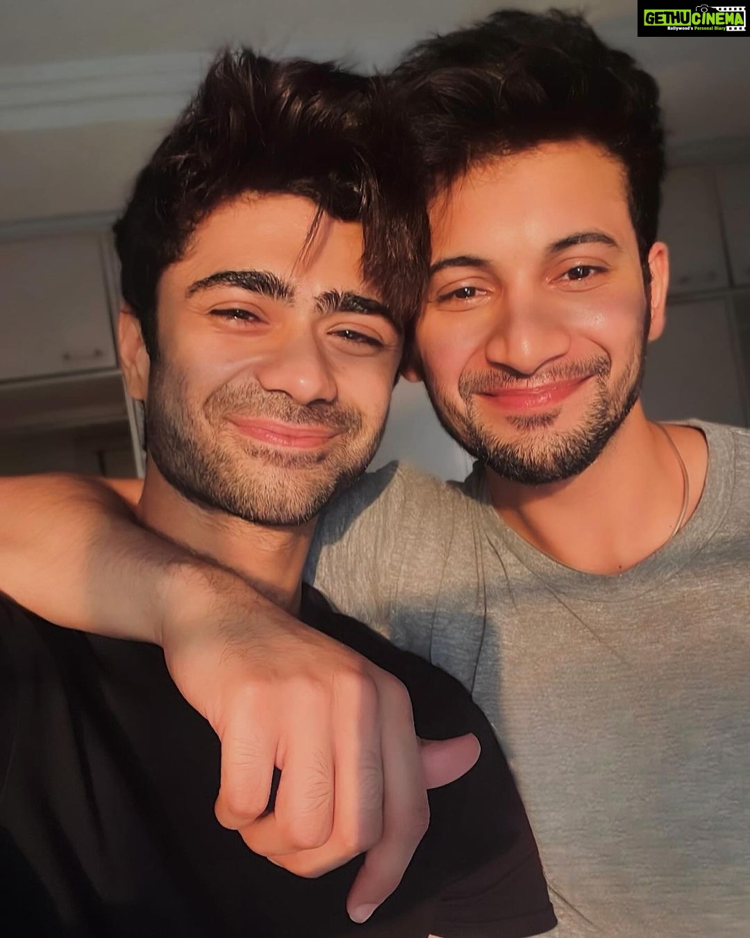 Rohit Suresh Saraf Instagram - Happy Birthday Bhai! Thank you for being so dependable, it’s a gift. You’re making us all so proud, this year’s going to be magical and I cannot wait for everybody to celebrate you! 🤗 Have the best one!!
