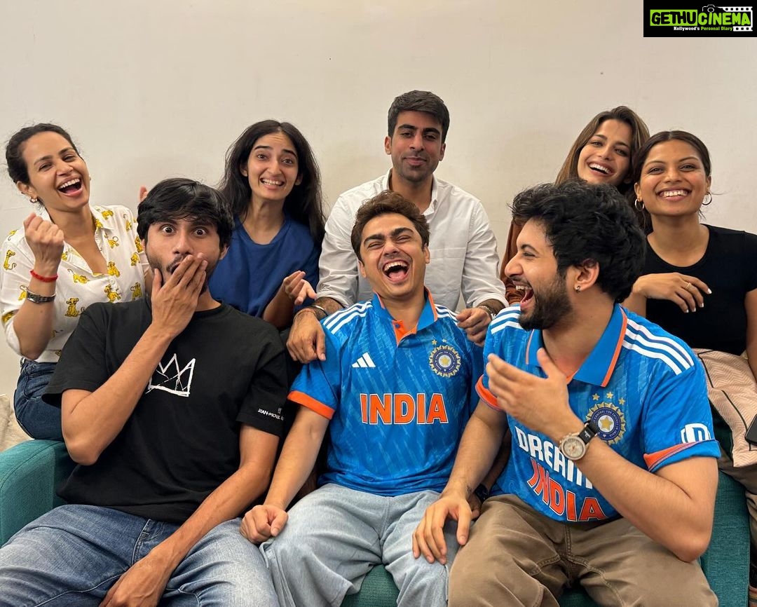 Rohit Suresh Saraf Instagram - Yeh toh hona hi tha 🇮🇳🥳
