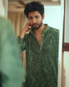 Rohit Suresh Saraf Instagram - 🙃