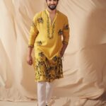 Rohit Suresh Saraf Instagram – Repping modaks ☺️