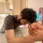 Rohit Suresh Saraf Instagram - Get you a hype man like @imtiaz_makeup 😂♥️ Pune, Maharashtra