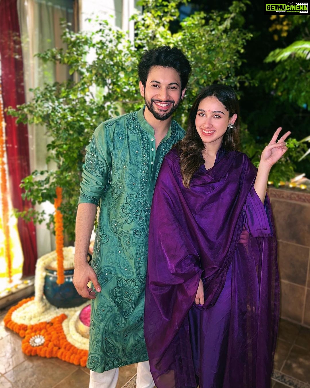 Rohit Suresh Saraf Instagram - Happy Ganpati 🤗