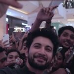 Rohit Suresh Saraf Instagram - I had an amazing time participating in the @skechersindia Community Goal Challenge at Pavillion Mall, Pune. Together, we clocked 1000 kms and Skechers donated 100 pairs of shoes to an NGO. Pune you were great, until next time! 💪♥️ @skechersperformanceindia #skechersindia @skechersgorunclub @pavillionpune