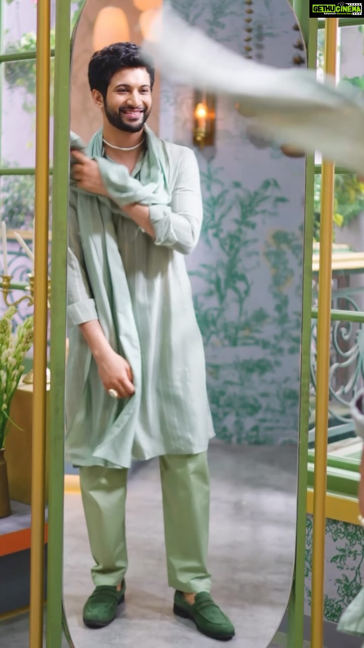 Rohit Suresh Saraf Instagram - Dazzling in style for the festive season, all thanks to @BhumiPednekar and her outfit suggestion on Amazon Fashion Up Season 3! Watch the latest episode to see how she arrived at this amazing look for me! 🥳 #AmazonFashionUpS3 #HarPalFashionable #SuprisinglyFashionable #AmazonIndia #FashionOnAmazon