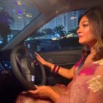 Rooqma Ray Instagram - “Let the light within you shine as bright as the Diwali diyas.” Hair - @anima.hazra.102 #réel #reelsvideo #reelitfeelit #reelkarofeelkaro #diwali #diwalivibes✨ #saree #lights #kalipuja #instagood #instagram #instadaily #instafashion #rooqmaray Kolkata - The City of Joy