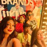 Rooqma Ray Instagram - Bollywood retro night 💃🏻 @svfbrands @svfsocial Happy 4th 🤗 #bollywood #retro #party #instagood #instagram #insta #instadaily #instafashion #instamood #instalike #instalove #instacool #fashion #themedparty #svf #rooqmaray M Bar Kitchen & Cocktails