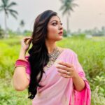 Rooqma Ray Instagram - শুভ মহাষ্টমী। #instagram #instadaily #instalike #insta #instagood #instafashion #instamood #instalove #mahaastami #saree #sareelove #pink #rooqmaray #festival #bengali #durgapuja