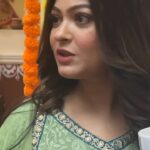 Rooqma Ray Instagram - দেখতে দেখতে ১০০ পর্বে পা রাখল #RoopsagoreMoneManush সিরিয়াল ❤️ @rayrooqma @sayantani.mullick #ChupKorrGossAchhe