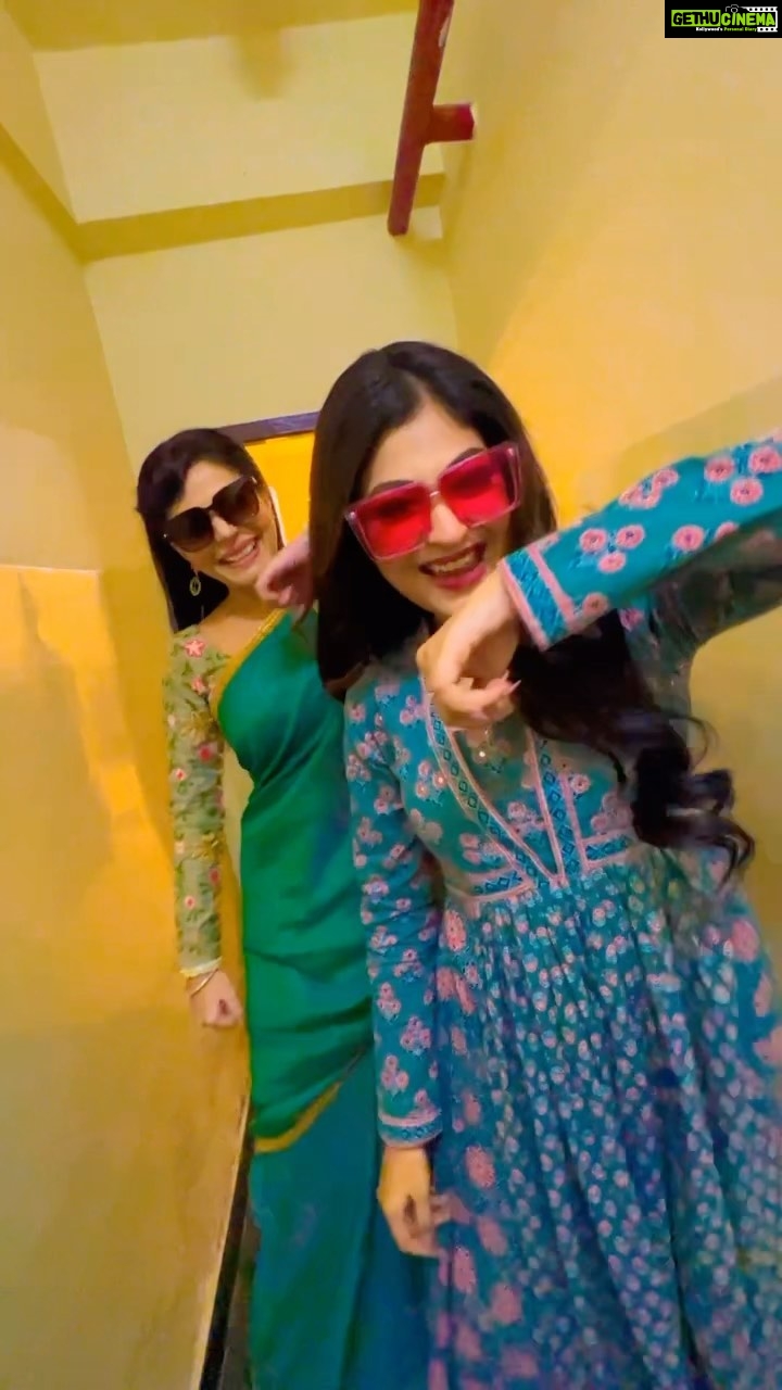 Rooqma Ray - 29.2K Likes - Misss youuuu 💗💗💗💗
❤️u @liza_sarkaryourbro
#réel #reelsinstagram #réel #reelsvideo #reelitfeelit #reelkarofeelkaro #reelindia #instagram #instagood #instadaily #instafashion #instalike #instatravel #instamood #rooqmaray #bollywoodsongs #bollywood #sayantanimullick