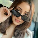 Roshmi Banik Instagram - Payphone! 📞 . . . . #fashion #lookoftheday #ootd #makeup #photodump #bollywood #igers #instagood #roshmibanik