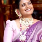Roshna Ann Roy Instagram - 🫶🏽 Presenting ,🫶🏽..🧡Beautiful Kanjeevaram collections of @lphntstories.by.roshna 🐘🐘… Hope u guyzzz are enjoying ur “Navaratri celebrations “… Happy Navaratri “.. everyone ♥️🧡 And about the saree , it’s pure pattusaree with great combination of contrast shades , Silver threads blended with beautiful violet saree 🧵 … i think it’s going to be a hit combination after this picture 🧡.. 🧡 Saree +statement jewelry= perfection” Thank u somuch : @ladies_planet_rental_jewellery For the extraordinary peices 🧡🫶🏽 🧡Team 🧡 Concept : @roshna.ann.roy 📸 : @sherinabrahamphotography Mua : @rr.makeovers Costume: @lphntstories.by.roshna Jwellery : @ladies_planet_rental_jewellery Associated: @bridebox_makeup_studio #kanjeevaramsaree #kanjeevaram #bridalsarees #bridalpattusarees #weddingsaree #weddinginspiration #saree #weddingphotography #weddingjewellery #ladiesplanetperinthalmanna #lphnstories #roshnaannroy #rrmakeovers #keralabridal #bridalmakeup #navarathri #navarathrispecial Kerala