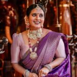 Roshna Ann Roy Instagram - Saree has the potential to wake up the diva in every woman….🐘🫶🏽 Presenting ,🫶🏽..🧡Beautiful Kanjeevaram collections of @lphntstories.by.roshna 🐘🐘… Hope u guyzzz are enjoying ur “Navaratri celebrations “… Happy Navaratri “.. everyone ♥️🧡 And about the saree , it’s pure pattusaree with great combination of contrast shades , Silver threads blended with beautiful violet saree 🧵 … i think it’s going to be a hit combination after this picture 🧡.. 🧡 Saree +statement jewelry= perfection” Thank u somuch : @ladies_planet_rental_jewellery For the extraordinary peices 🧡🫶🏽 🧡Team 🧡 Concept : @roshna.ann.roy 📸 : @sherinabrahamphotography Mua : @rr.makeovers Costume: @lphntstories.by.roshna Jwellery : @ladies_planet_rental_jewellery Associated: @bridebox_makeup_studio #kanjeevaramsaree #kanjeevaram #bridalsarees #bridalpattusarees #weddingsaree #weddinginspiration #saree #weddingphotography #weddingjewellery #ladiesplanetperinthalmanna #lphnstories #roshnaannroy #rrmakeovers #keralabridal #bridalmakeup #navarathri #navarathrispecial Kerala