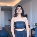 Ruchira Jadhav Instagram - Gasolina…🖤 Few grooves in between the short break! #RuchiraJadhav #Ruchirareels #trending