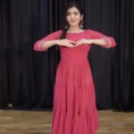 Ruchira Jadhav Instagram - I’ve always loved Dancing. Because I’ve always believed that, Dancing is the most spontaneous expression of an ecstatic heart. And now.. as I’m exploring classical dance to broaden my horizons… The form that I’m never introduced before to.. Learning धीरे धीरे ☺️ But making sure that I make Myself proud & happy ✨ #ruchirasays stay tuned…… 💗 #RuchiraJadhav