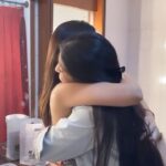 Ruchira Jadhav Instagram - If this is not FRIENDSHIP then what it is… #ruchirasays yes my Sisters are my BFFs 🫶🏻 My PEOPLE.. My Loves.. VEERES & #majhagundu ♥️ Pure Bond 🧿 Me being eldest of all, they know I have their back whenever they need… And sometimes I’m being treated as the youngest as they know how I like to get pampered ❤️ #friendshipday #sistergoals