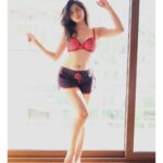 Ruchira Jadhav Instagram - Darling, I’m a nightmare dressed like a daydream ❤️‍🔥 📸 : @gautamkarkal #RuchiraJadhav