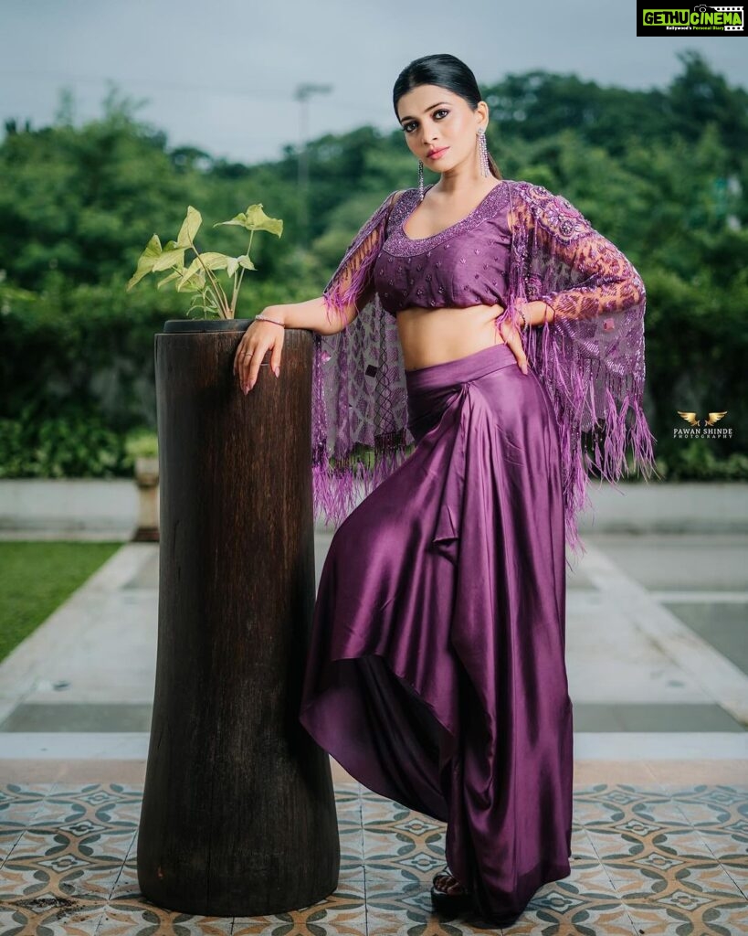 Ruchira Jadhav Instagram - ⚜️⚜️⚜️ MUA @glambypallavi Hair: @dat_mysterious_gal Photography: @thepawanshinde Outfit: @emiraasbyindrani