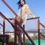 Ruchira Jadhav Instagram - She’s that GOLDEN HOUR you’ve been waiting for☀️ #ruchirasays #RuchiraJadhav #RJ @rituparnas_photo_poetry