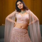 Ruchira Jadhav Instagram - Happy Diwali 🪔✨ Sorry guys wishing you little late as I was busy painting Diyas while watching our Indian team bursting some Patakhas on the ground 💥 #ruchirasays ✨Love & Light✨ #RuchiraJadhav MUA @glambypallavi Hair: @dat_mysterious_gal Photography: @thepawanshinde Outfit: @emiraasbyindrani Jewllery: @silverqueenj Venue : @thepark_navimum