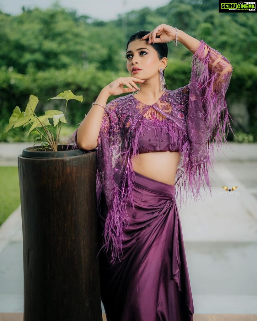 Ruchira Jadhav Instagram - ⚜️⚜️⚜️ MUA @glambypallavi Hair: @dat_mysterious_gal Photography: @thepawanshinde Outfit: @emiraasbyindrani