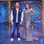 Ruhi Chaturvedi Instagram - Jisme Hai Dum.... To fakht @itsrohitshetty "The Ultimate Singham" ❤️ . . #khatrokekhiladi13 #blessed #forevergrateful🙏 @colorstv . . Thank for the picture @zubin_khan 😘