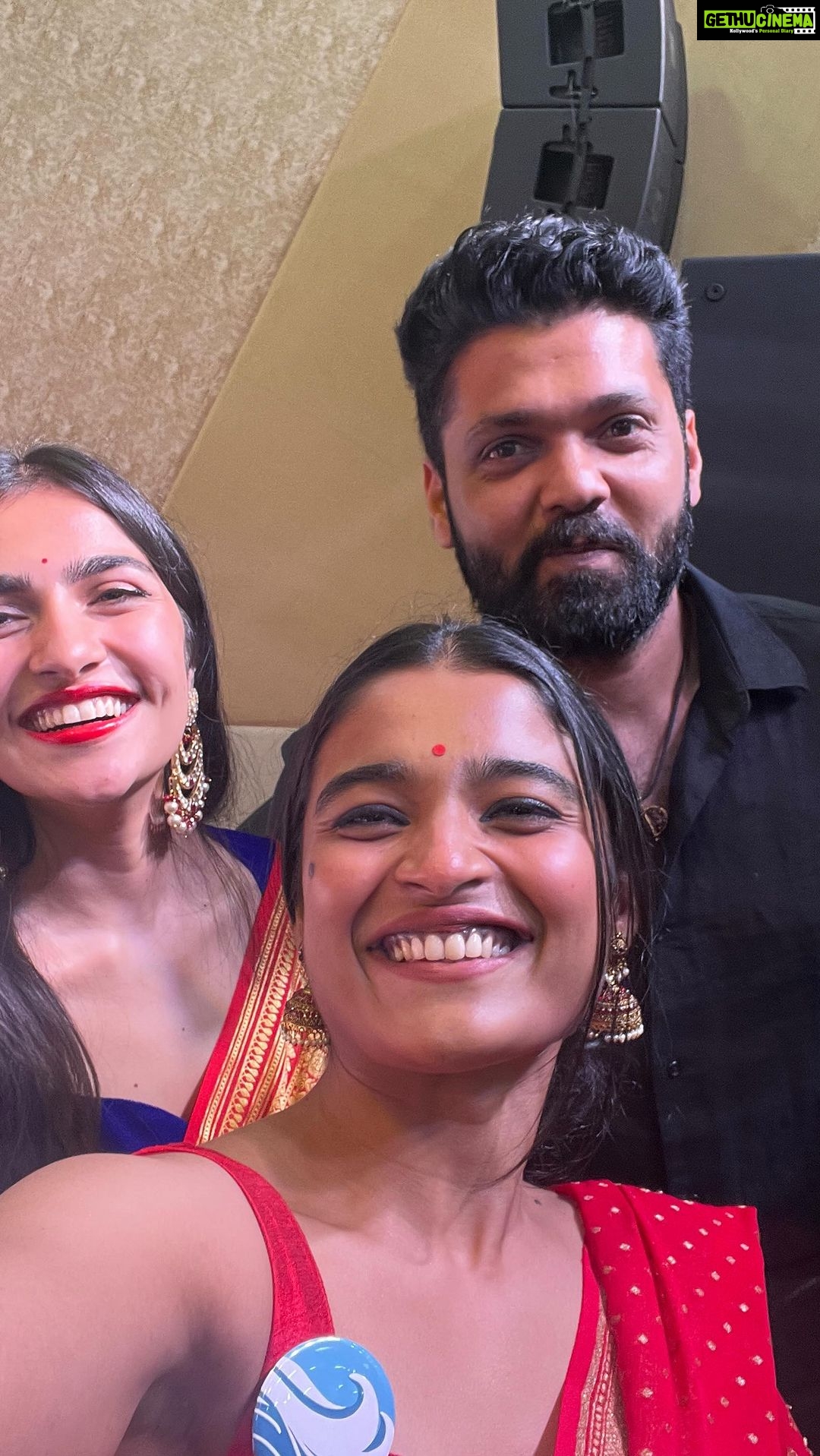 Rukmini Vasanth Instagram - they didn’t get the colour code memo but still, looking like a…? 💃🏻💃🏻💃🏻💃🏻 #SSESideBTrailerLaunch