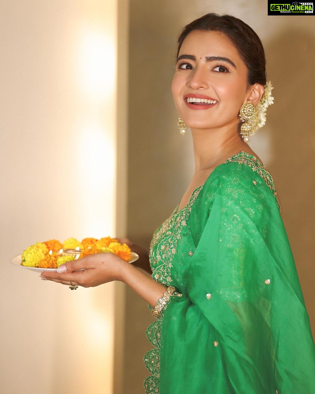 Rukshar Dhillon Instagram - The more our light shines, the more light we see around us. Wishing you all a very Happy Diwali🪔♥️ Wearing- @swathiveldandi_official Jewellery- @akoyajewels Captured by- @pranav.foto Make up- @makeupbysakshimehta Hair- @aartigupta5565