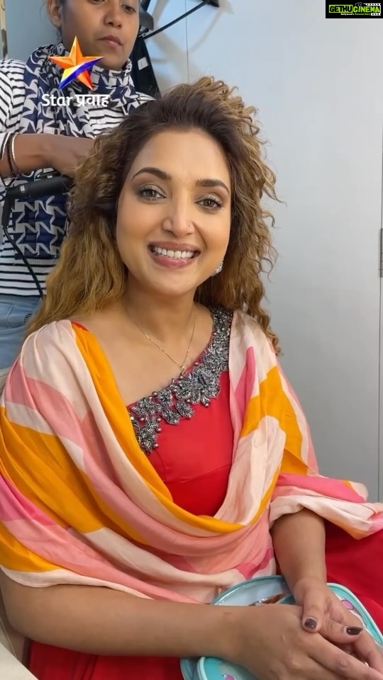 Rupali Bhosale Instagram - संजनाकडून सर्व रसिक प्रेक्षकांना दीपावलीच्या हार्दिक शुभेच्छा... 🪔✨ #HappyDiwali #Diwali2023 #StarPravah