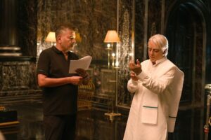 S. Shankar Instagram - Wishing our Ulaganayagan @ikamalhaasan sir a very happy birthday! It is wonderful to have had the chance to work with you again to bring Senapathy back! Hope you keep entertaining us and continue to inspire millions more! #indian2