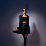 Saba Qamar Zaman Instagram - S P A C E S I R E N Photography/Post: @mngopro Concept/Styling/Coordination: @gulshanmajeed MUA: @ayan_khanofficial Wardrobe: @bluemorpho_shf
