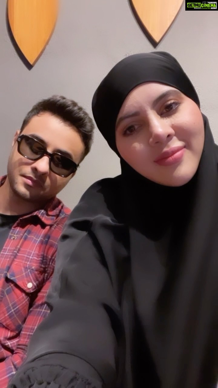 Sahar Afsha Instagram - Allahamdulliah..!! For everything and always remember if Allah (swt) wills it , it will happen .. just keep making dua !❤️ @arizzshaikh