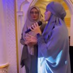 Sahar Afsha Instagram - It’s always so good to meeting you guys ❤️ Jazakallahu khair for inviting me n showering with so much of love ❤️ Wearing @hayabysanakhan ❤️ * * * * * * * * * * * * #saharafsha #deen #ummah #love #live #hijab #muslimgirl #instagram #instalike #instadaily #instagood #reels Bangalore, India