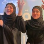 Sahar Afsha Instagram - Jazakallah for 5 million ❤️Allahamdulliah for everything ❤️ Meri piyari behen @sanakhaan21 for always being der ❤️ best gift from Allah ❤️ * #islamicreminders #ummah #allah #dua #trust #worship #lord #deen #sabr #gratitude #patience #faith #love #reels #reelsinstagram #reelsvideo #reelitfeelit #reelsviral #reelkarofeelkaro #hijab #saharafsha #sanakhan #sisterlove❤️ Bangalore, India