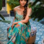 Sai Dhanshika Instagram - Bts and output 🪷 Ft @saidhanshika @reenapaiva @venki_hairstylist