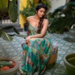 Sai Dhanshika Instagram - In tropical paradise 🪷 Very fortunate to work with this Super talented team @irst_photography is magical #makeup @reenapaiva can’t thank you enough sweetheart ♥️♥️ Who tries to present me in different way 😘 @venki_hairstylist will always rock😊 #thankyouisntenough❤️