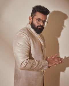 Sai Dharam Tej Instagram - For #varunlav the D-day wedding day in Italy

Styled by - @ashwin_ash1 & @hassankhan_3 
Style team - @ahmedxmirza
Outfit - @taruntahiliani
Make up by -@nehabagga21
Hair by -@praveenjp369
Shot by- @arifminhaz