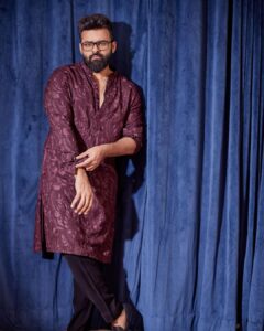 Sai Dharam Tej Instagram - For #varunlav mehendi night in Italy

Styled by - @ashwin_ash1 & @hassankhan_3 
Style team - @ahmedxmirza
Outfit - @kunalrawalofficial 
Make up by -@nehabagga21
Hair by -@praveenjp369
Shot by- @arifminhaz