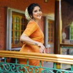 Sakshi Agarwal Instagram – May your Diwali be as bright as your smile! 😊🪔
.

Photography : @en.nizharpadam 
Make up : @murugeshmakeup_hair 
Hair : @elegant_bridalstudio 
Outfit : @thanvi_boutique 
Jewellery : @fineshinejewels 
Location : @Praku1989 @ecrbeach 
Shoot cordination :  @jonnyjd5 
.
#diwaliwishes #sakshiagarwal ECR Beach,Chennai