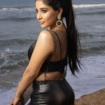 Sakshi Agarwal Instagram - Waves can’t compete with these curves in my black mesh dress . Pic : @gk_.photography._ Hmua: @murugeshmakeup_hair @shalini_hairartist Location: @icchennai Retouch: @editors_desktop @jonnyjd5 . #ootd #blackmesh #sandybeach #beachvibes #sakshiagarwal InterContinental Chennai Mahabalipuram Resort