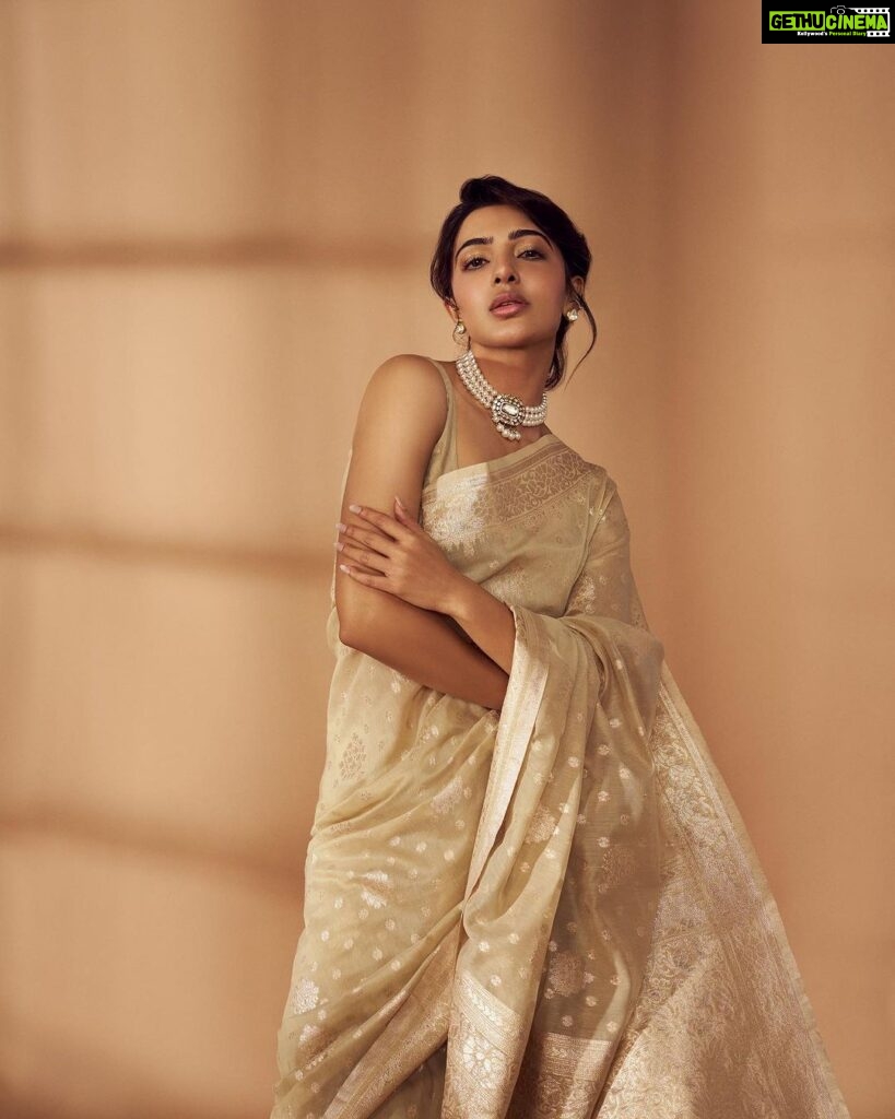 Samantha Instagram - Introducing: Celebration Edit - 2023 Look and feel divine in this Regal Odyssey Ivory Saree with delicate Zari embroidery, this piece celebrates the beautiful and fierce goddess within every woman. #CelebrateInSaaki #saaki #RegalOdyssey #saakiwomen #newcollection
